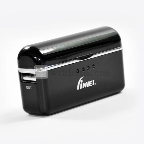 USBポート付き【送料無料】　2200mAh通用タイプモバイルバッテリー　ブラック