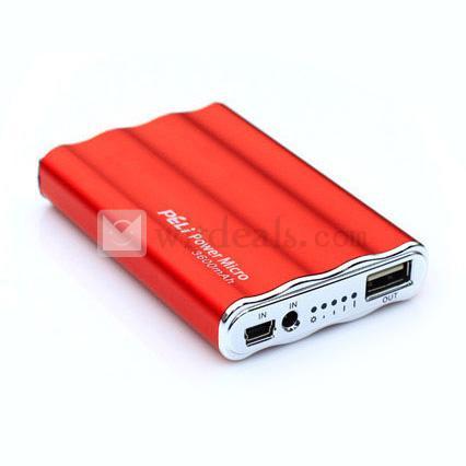 3600mAh　通用タイプモバイルバッテリー　レッド