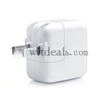 【送料無料】iPod／iPad／iPhone USB電源アダプター