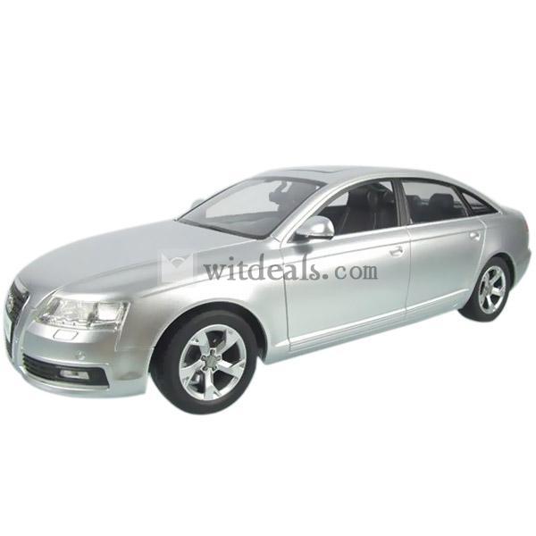 1:14 アウディA6Lラジコンカー　AUDI A6Lリモコン車／RC車 シルバー