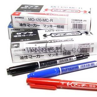 極細　油性マーカーマッキー　青