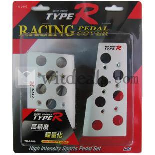 アルミニウム製　カーメイト　カーアクセサリー　フットレスト／ペダルセット　