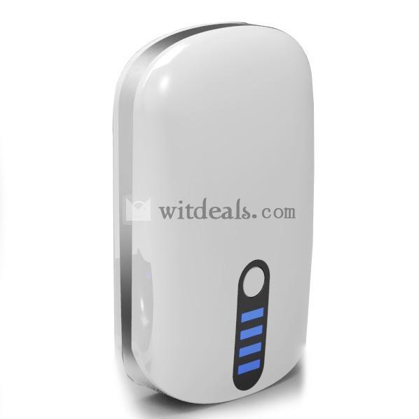 多種ポート付き 4000-4800mAh iPad2／3＆iPhone5／4／4S／3G／3GS モバイルバッテリーホワイト