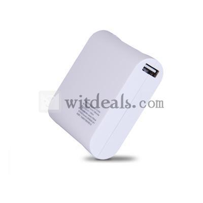 7500mAh 汎用タイプ【iPhone5にも対応】モバイルバッテリー【送料無料】ホワイト