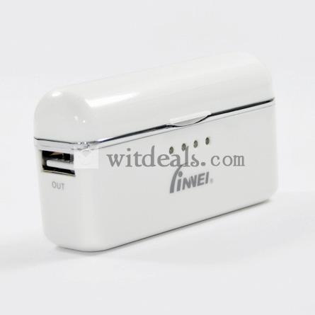 2200mAh　USBポート付き 汎用タイプモバイルバッテリー　ホワイト