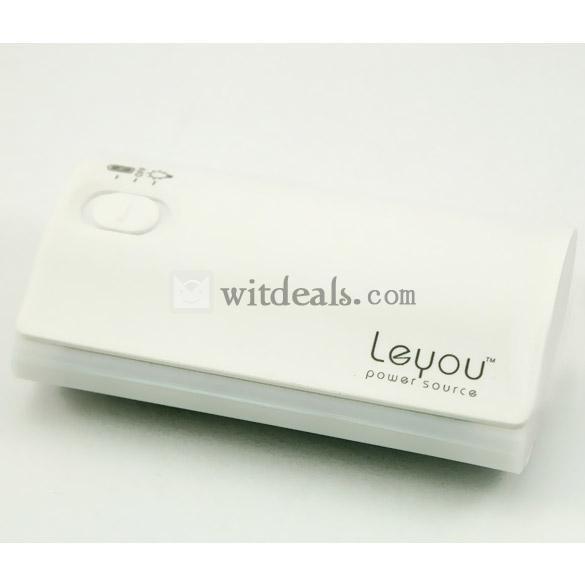 5200mAh iPhone5 モバイルバッテリー 　iPhone4/4S & iPad2/3など対応　ホワイト