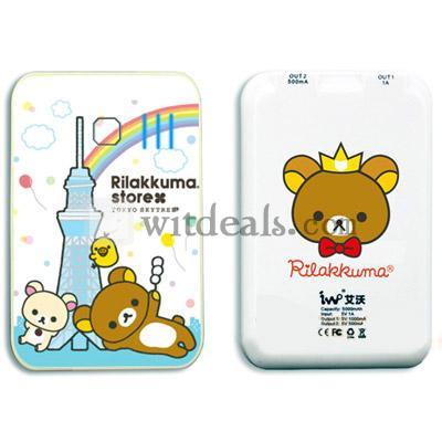 超可愛い熊ちゃん　ポケットサイズでも大容量　 5000mAhのモバイルバッテリー　【iPhone5にも対応】