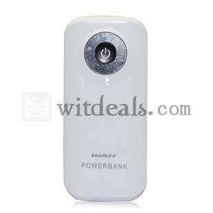 5600mAh 　大容量・コンパクト　iPhone5用モバイルバッテリー充電器　白