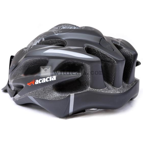 自転車ヘルメット　帽子のツバ付き　一体成形　非光沢　ブラック