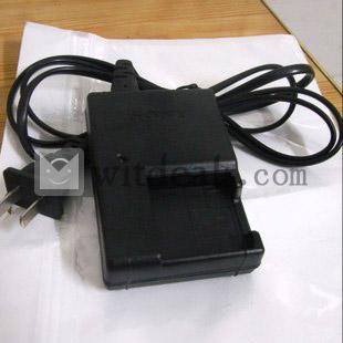 Sony　BC-CSD互換充電器　Sony互換アダプタ　NP-BD1/NP-FD1/NP-FE1/NP-FR/NP-FT1 対応