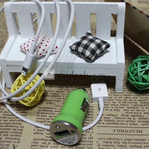 iPhone5ケーブル付き車載充電器／充電アダプタ　iPhone5対応　USB付き　グリーン