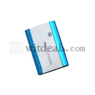 iPhone5用充電器／バッテリ　汎用　ブルー