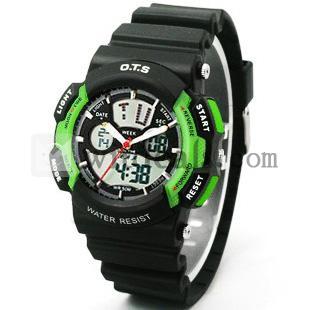 デジタル腕時計 スポーツウォッチ 腕時計 デジタル 防水 電子腕時計 メンズ レディース 可愛い　小さいサイズ ブラック＋グリーン