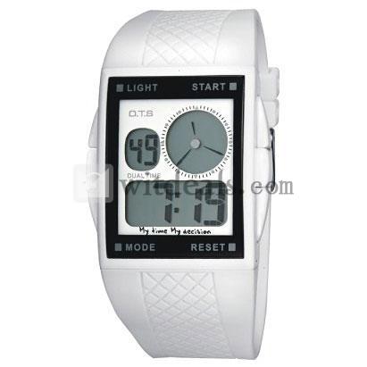 LED腕時計　デジタルウォッチ　デジタル腕時計　腕時計 デジタル 電子腕時計　防水　スポーツ　メンズ　【ホワイト】【L：大きなサイズ】