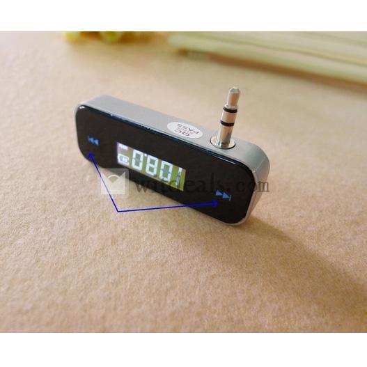 iPhone5対応FMトランスミッター スマホ車載用FMトランスミッター 3.5mmステレオミニ端子接続型