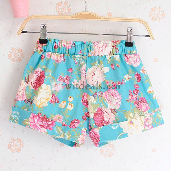 花柄ショートパンツ　ショート丈 夏物 短パン 柄パンツ ホットパンツ バンダナ　レディース　かわいい　ポケット