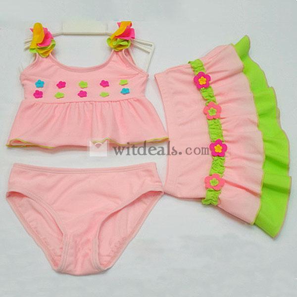 キュート子供 女の子水着 3点セット キッズ水着 フリルワンピース インナーパンツ トップス 花 ピンク