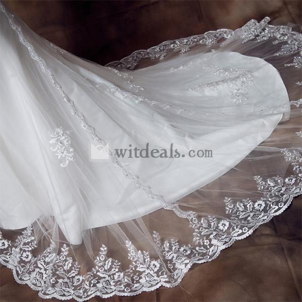 豪華 ウェディングドレス 刺繍 フリル ドレス 白 結婚式 ドレス 花嫁 二次会 人気 ベアトップ ミドルウェスト