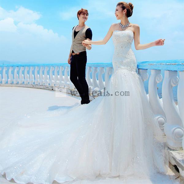 姫様ドレス 大人気ウェディングドレス エンパイアライン 豪華ロングドレス 結婚式ドレス 披露宴 二次会 ビーズ 刺繍 ローウエスト