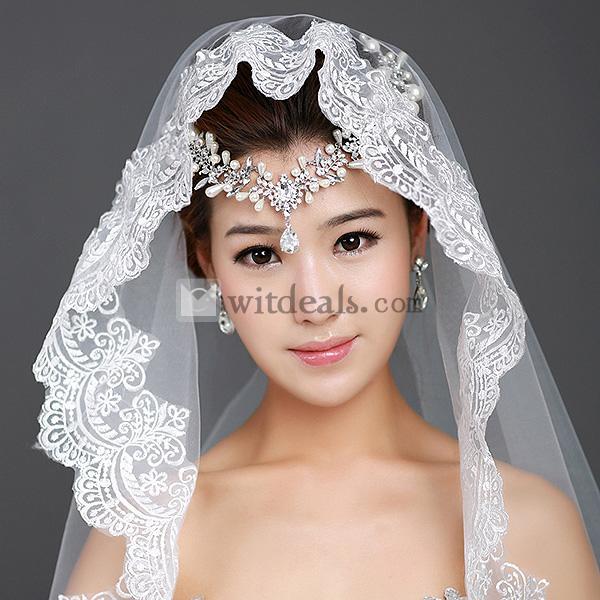 ヘッドアクセサリー 結婚式アクセサリー 髪飾り ヘアアクセ ウエディングアクセサリー ヘッドドレス 結婚式 二次会 披露宴