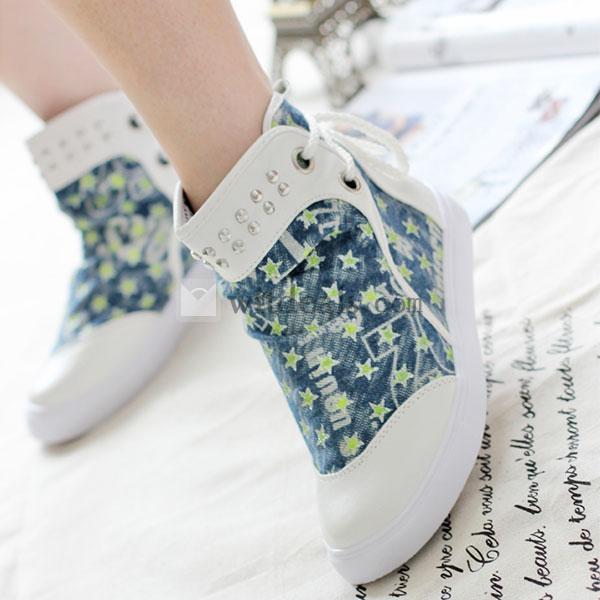 ハイカットキャンバススニーカー カジュアルシューズ レディーススニーカー スタッズ ローシューズ 春秋