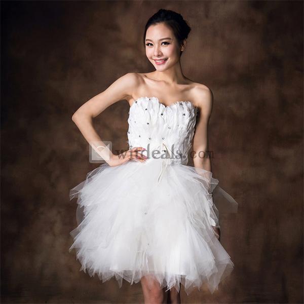 姫様ドレス ベアトップ 花嫁 パーティードレス ミドルウェスト 披露宴ドレス 胸元 パッド入り ホワイト