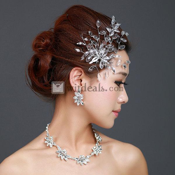 ブライダルアクセサリー 花嫁アクセ ネックレス イヤリング 髪飾り 結婚式 花嫁アクセサリー ３点セット