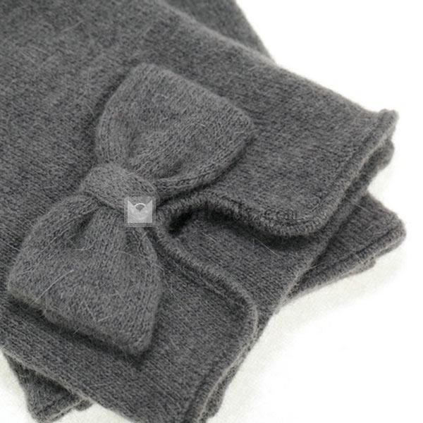 ニット手袋 女性向け 冬用品 バタフライ付き 羊毛手袋 レディースグローブ 防寒対策