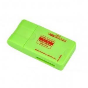【送料無料】マルチカード　USB2.0対応メモリリーダー　グリーン