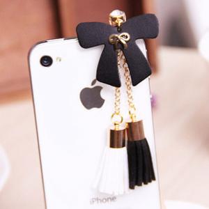 リボン付　iphone5イヤホンジャックカバー　房状の装飾　革製　ブラック