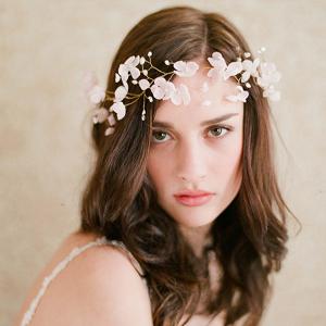 ウエディングアクセサリー 花冠 花輪 花飾り 髪飾り ヘッドアクセ ウエディングアクセサリー 花冠 花輪 花飾り 髪飾り ヘッドアクセ
