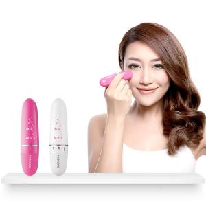 目元マッサージ美顔器 目くま・目袋のたるみをスッキリハンディー目マッサージ器 携帯便利  目の疲労回復 目元専用のマッサージ器
