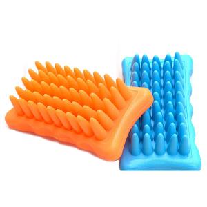 ブラッシングブラシ ペットブラシ マッサージ 犬用品 犬 ペット ペットグッズ ペット用品
