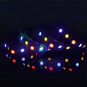 犬用LEDフラッシュ首輪  ドッグ dog 首輪 LED ライト 猫 反射テープ ペット用品　ペットグッズ 中型犬用