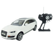AUDI Q7 ラジコンカー1:14　アウディQ7 リモコン車　ホワイト